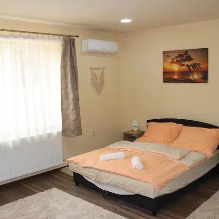 Apartament Kincsem Vendeghaz